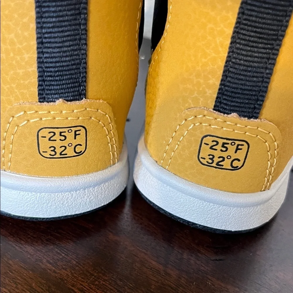 Merrell Kids Yellow and Black Adventure Boots